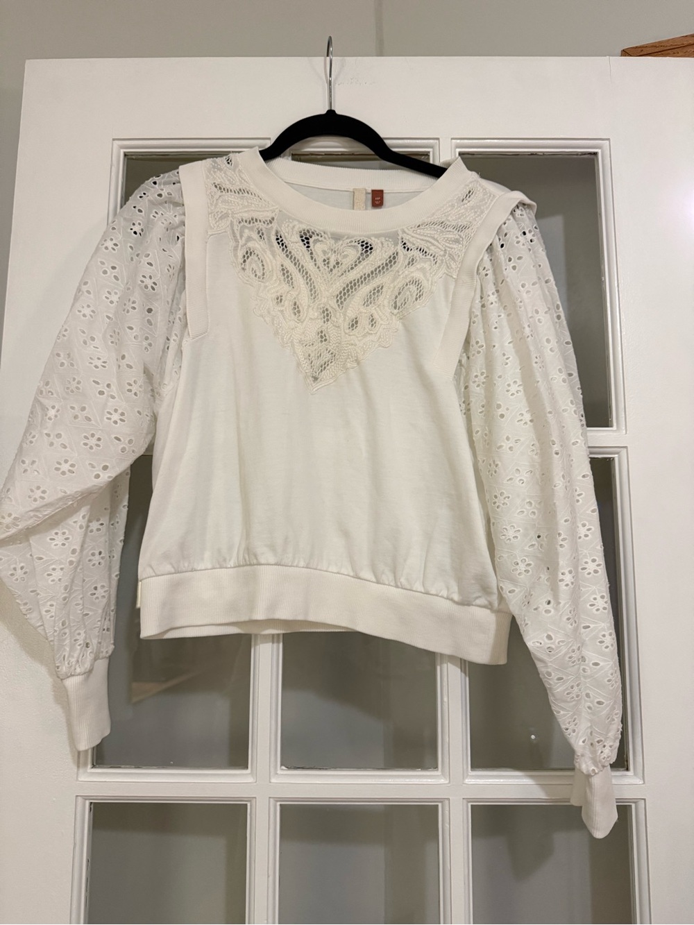 Pilcro Anthropologie White Eyelet Lace Puff Sleeve Sweatshirt